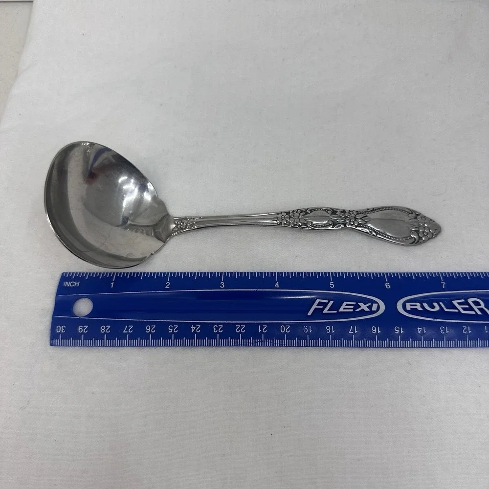 Oneida Gravy Ladle Spoon LTD Wm A Rogers‎ Huntington Deluxe Stainless 7-3/8